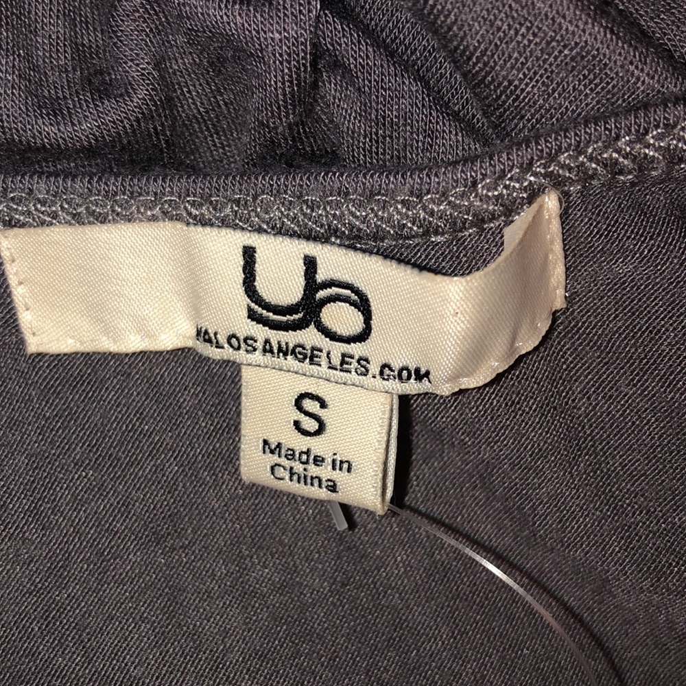 Ya Los Angeles Grey Top. S - Picture 5 of 6